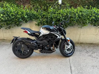 MV Agusta Dragster 800 RR Ottantesimo (2025 - 26) usata