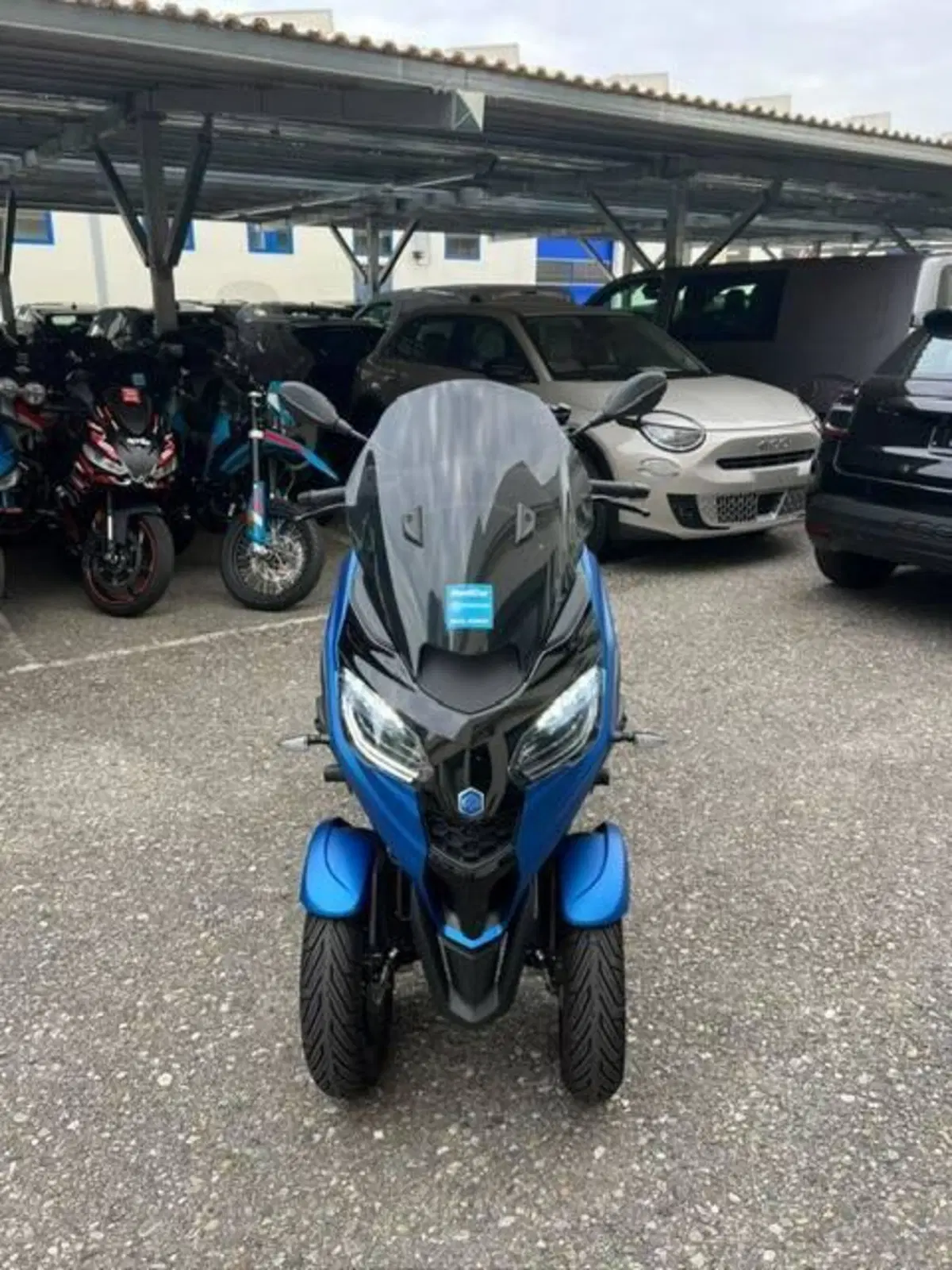 Piaggio MP3 310 Sport (2025 - 26) (2)