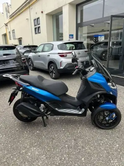 Piaggio MP3 310 Sport (2025 - 26) usata