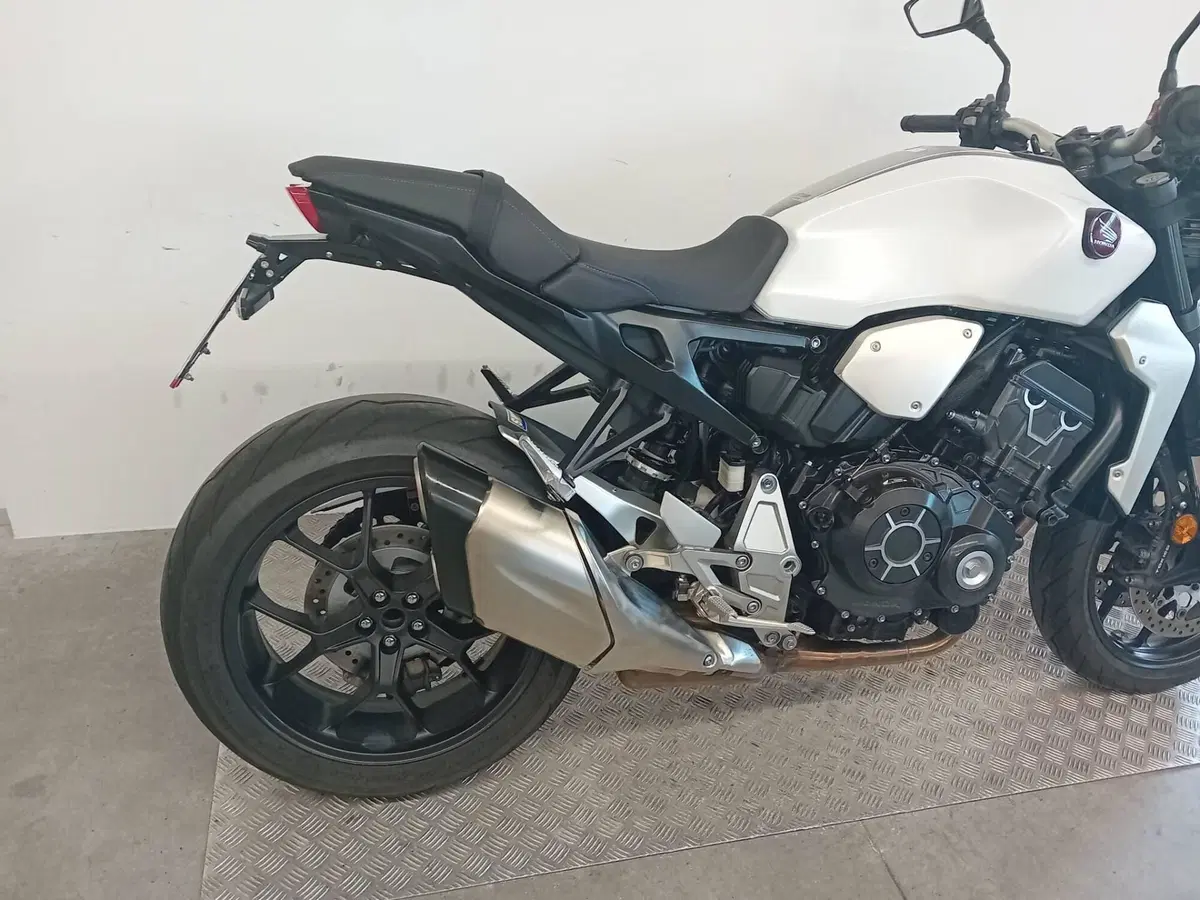 Honda CB 1000 R Neo Sport Cafè (2018 - 20) (6)