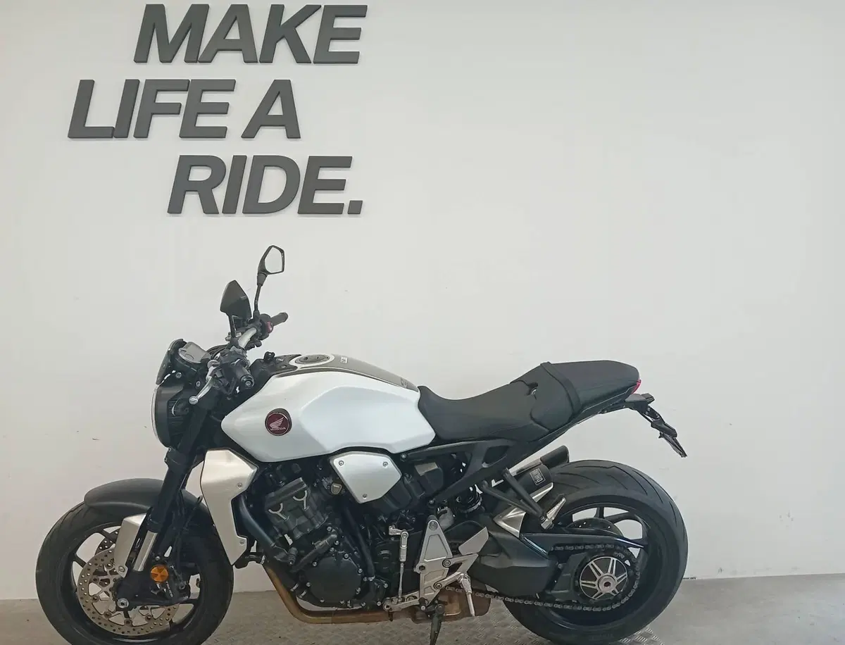 Honda CB 1000 R Neo Sport Cafè (2018 - 20) (2)