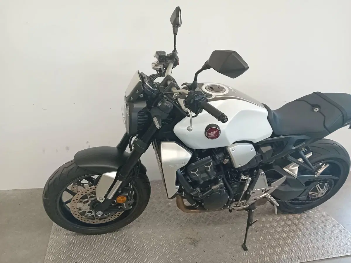 Honda CB 1000 R Neo Sport Cafè (2018 - 20) (4)