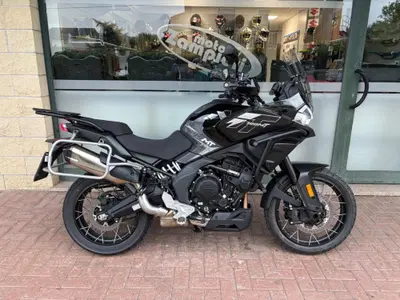 CFMOTO 700MT Adventure (2025 - 26) usata
