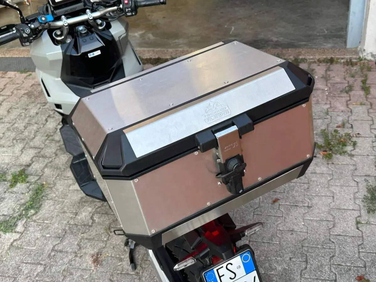 Honda X-ADV 750 (2025 - 27) (4)
