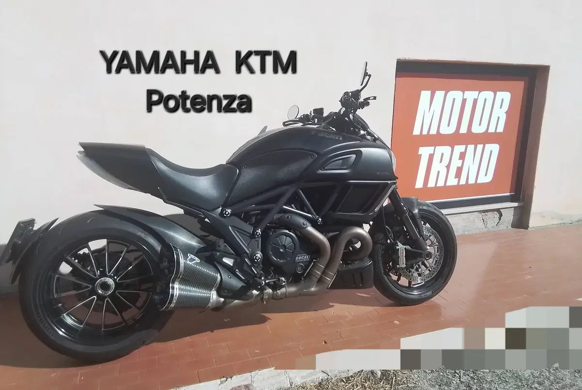 Ducati Diavel 1200 (2014 - 16)