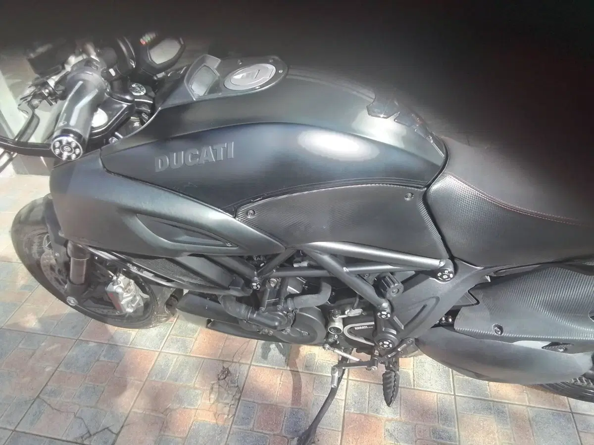 Ducati Diavel 1200 (2014 - 16) (19)