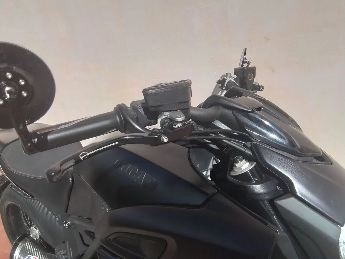 Ducati Diavel 1200 (2014 - 16) (20)