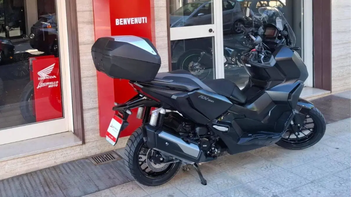 Honda ADV 350 (2022 - 24) (6)