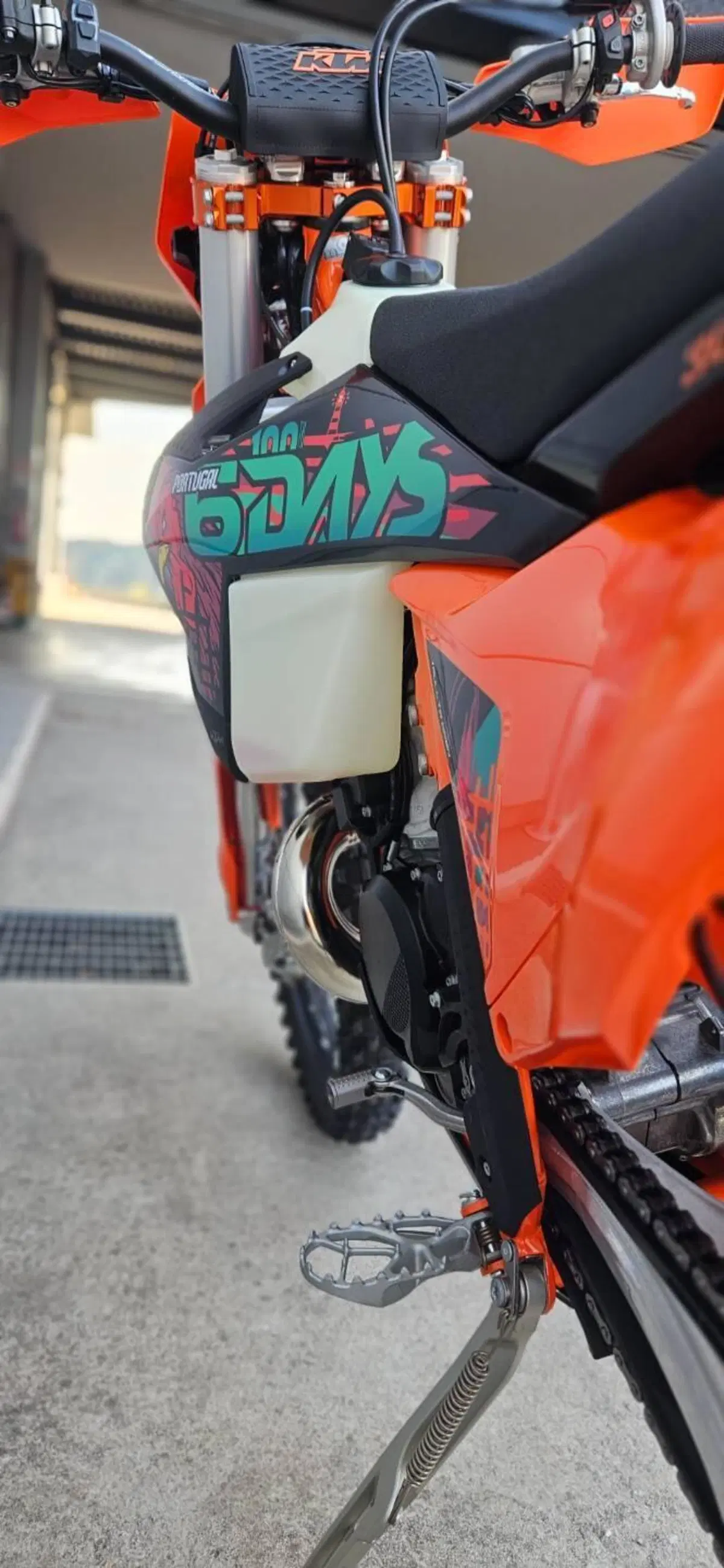 KTM 300 EXC 6Days (2027) (10)