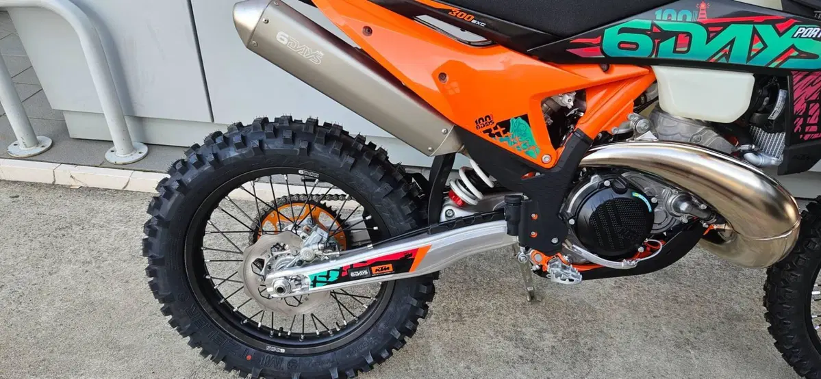 KTM 300 EXC 6Days (2027) (4)