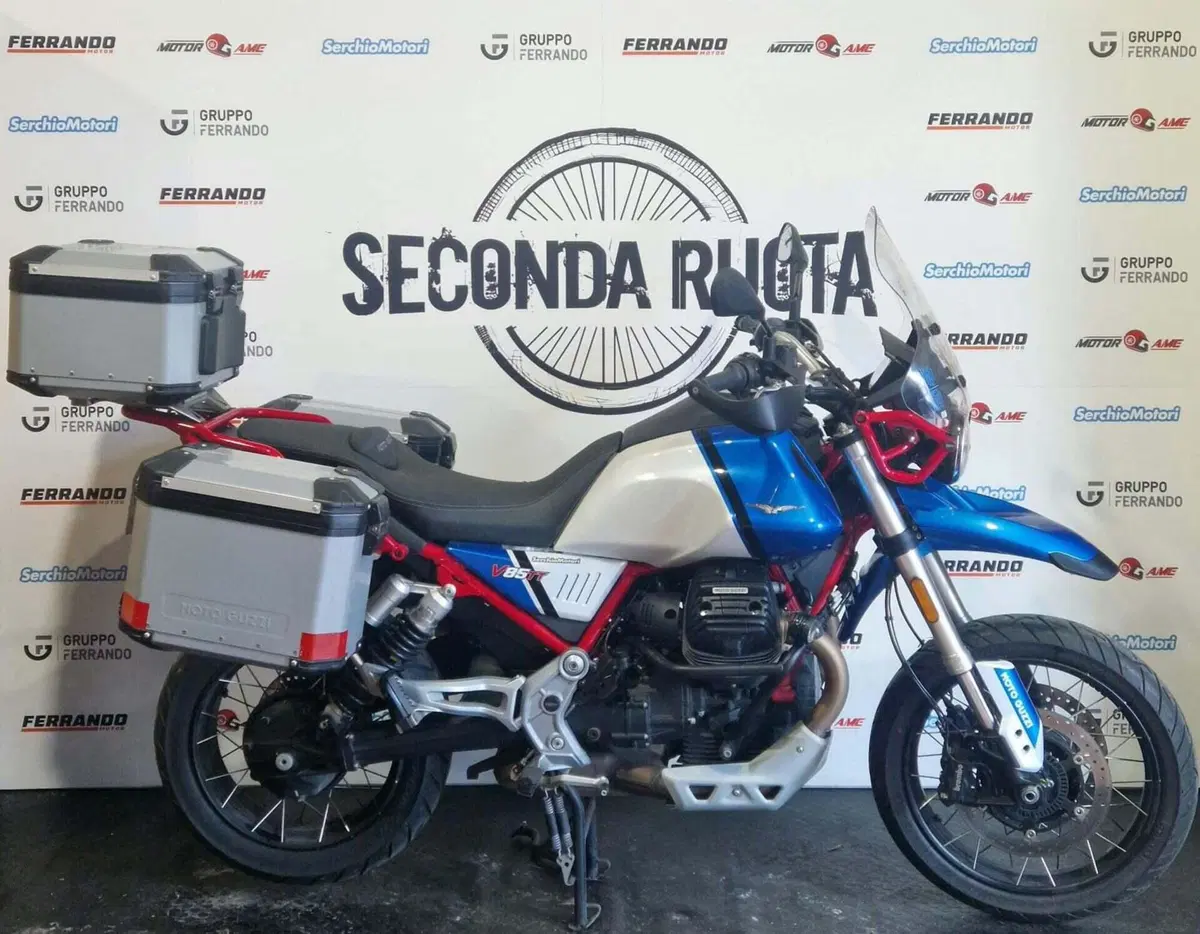 Moto Guzzi V85 TT Evocative Graphics (2021 - 23)