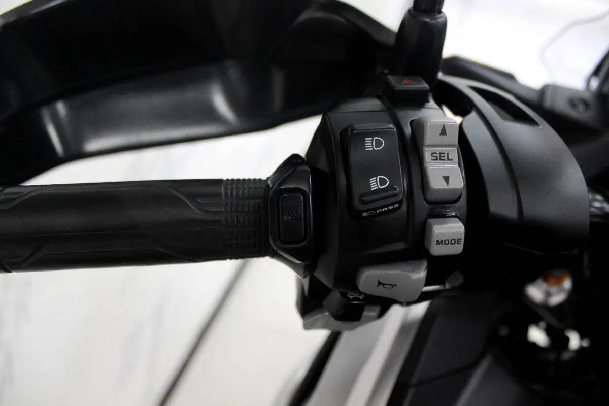 Honda NC 750 X DCT Travel (2021 - 24) (7)