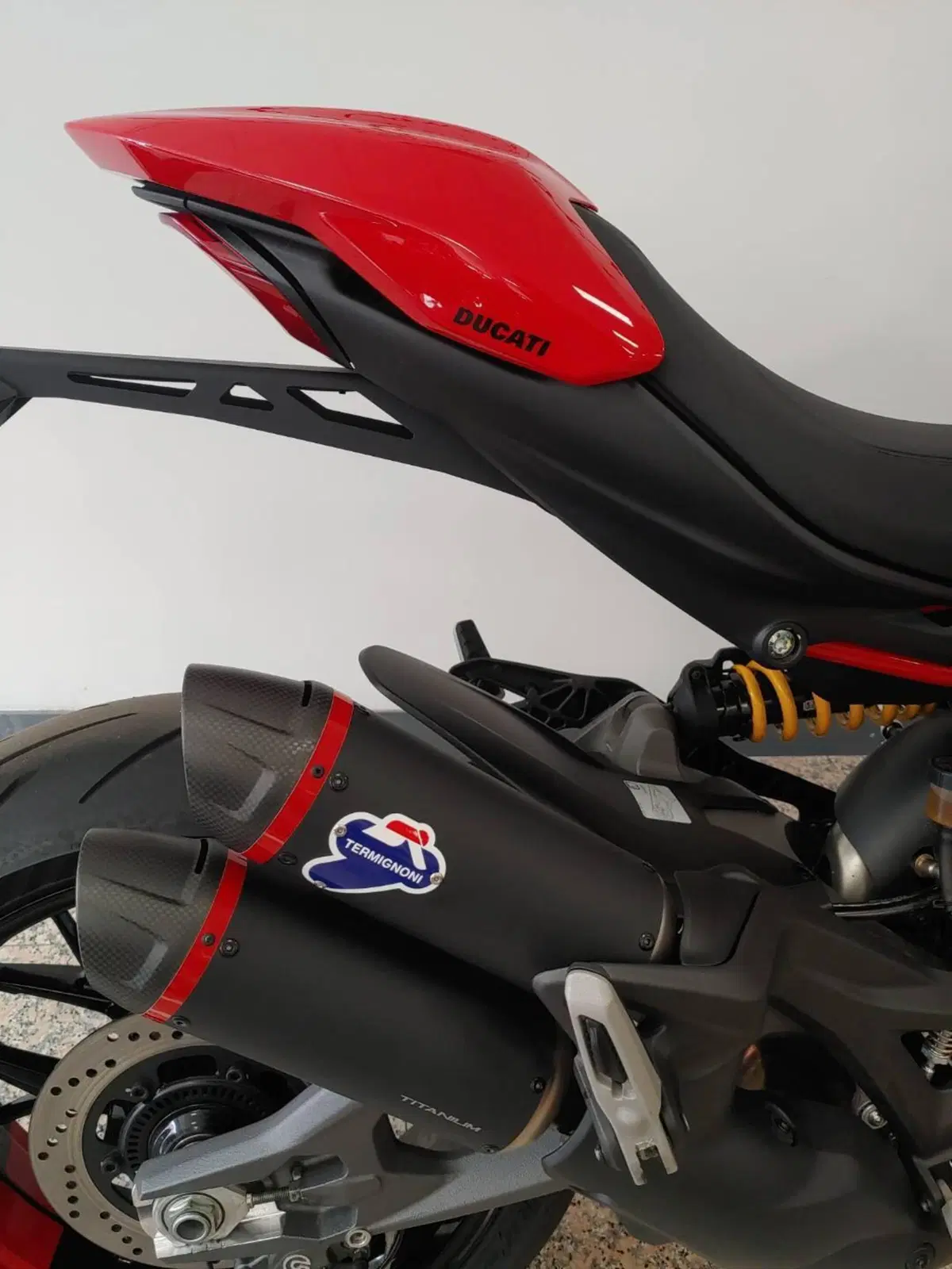 Ducati Monster 890 (2026) (9)
