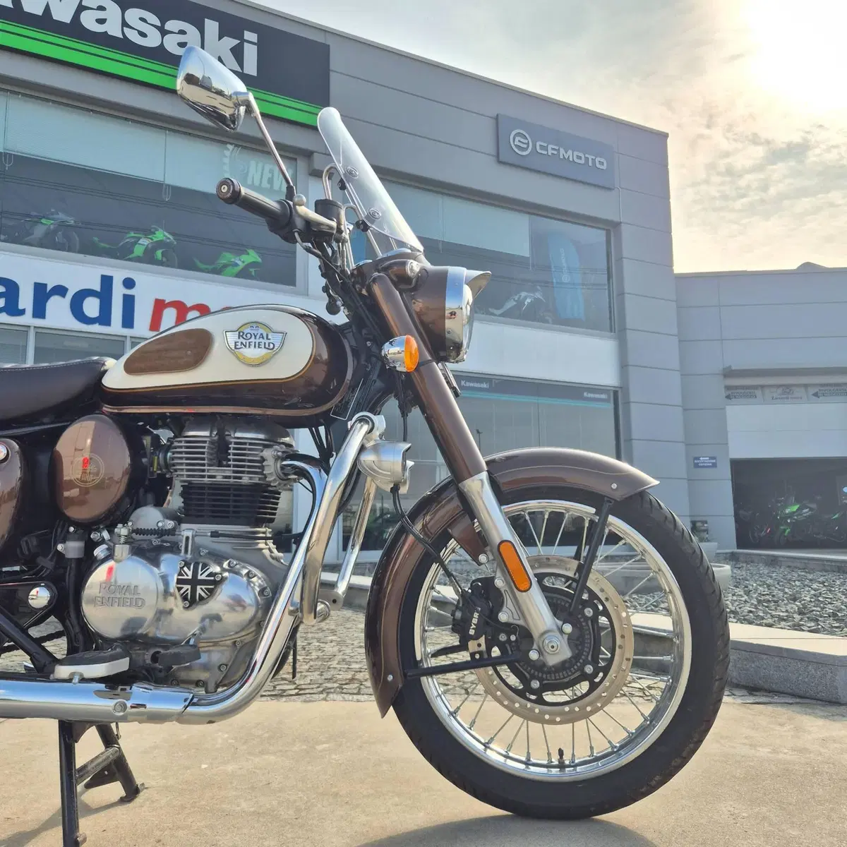 Royal Enfield Classic 350 (2021 - 26) (6)