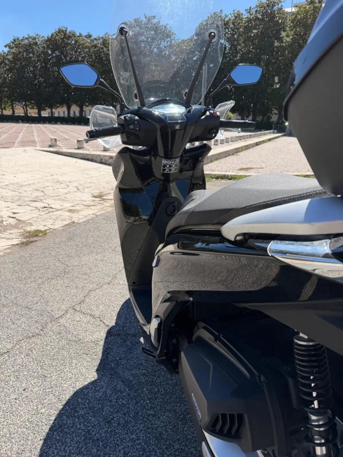 Honda SH 350 (2021 - 24) (6)