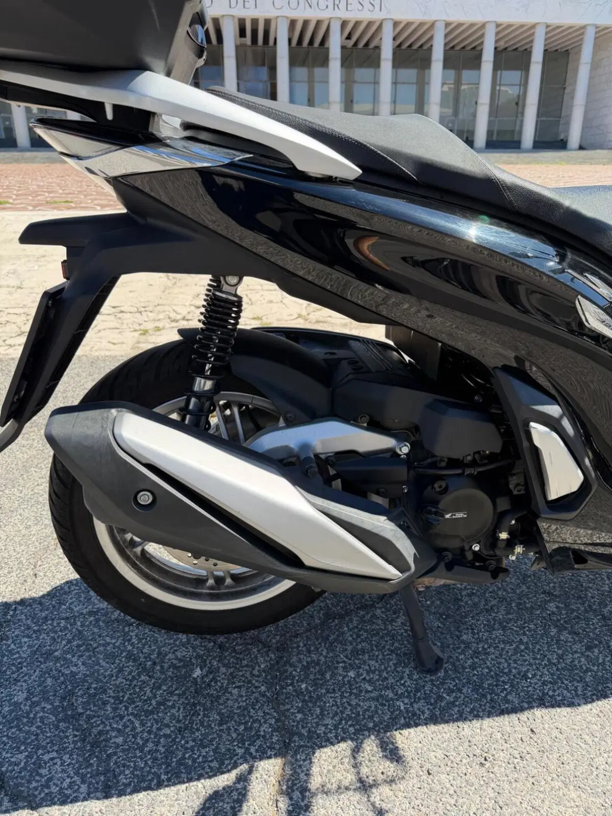Honda SH 350 (2021 - 24) (8)