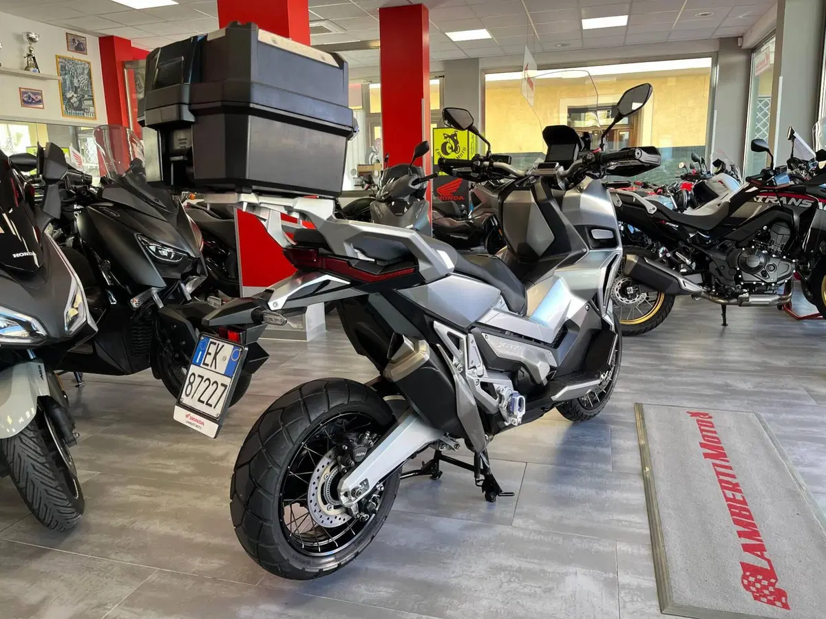 Honda X-ADV 750 (2017) (4)