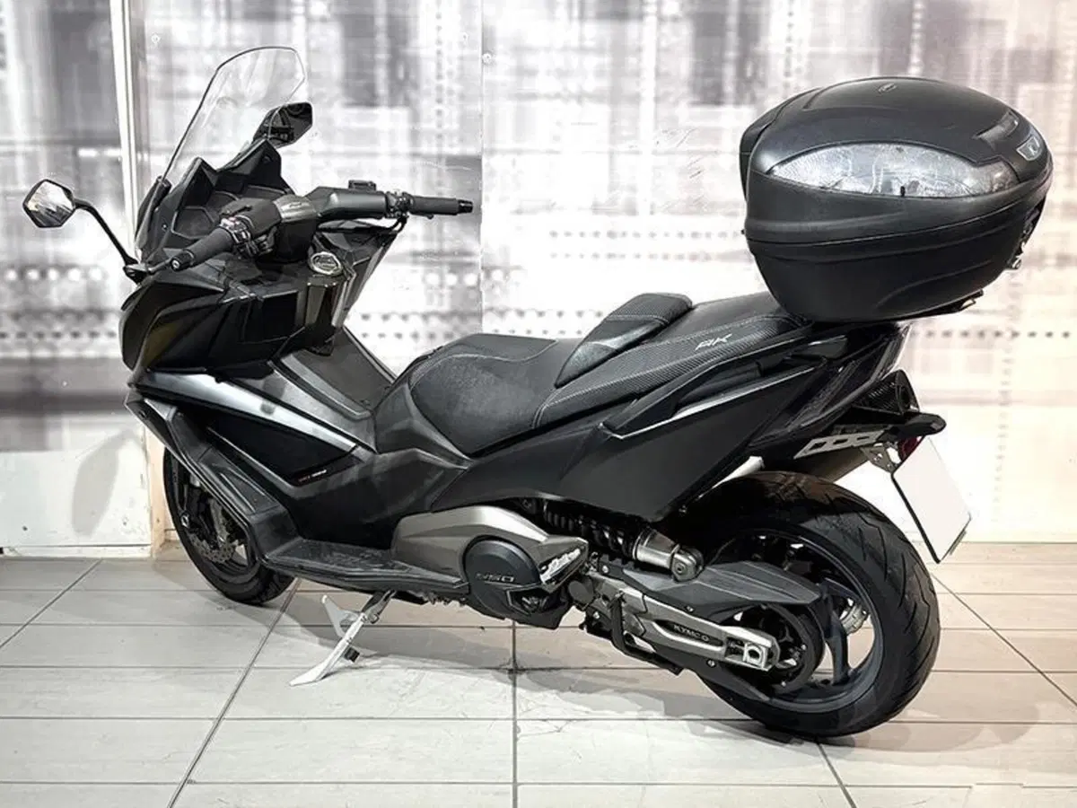 Kymco AK 550 (2017 - 19) (2)