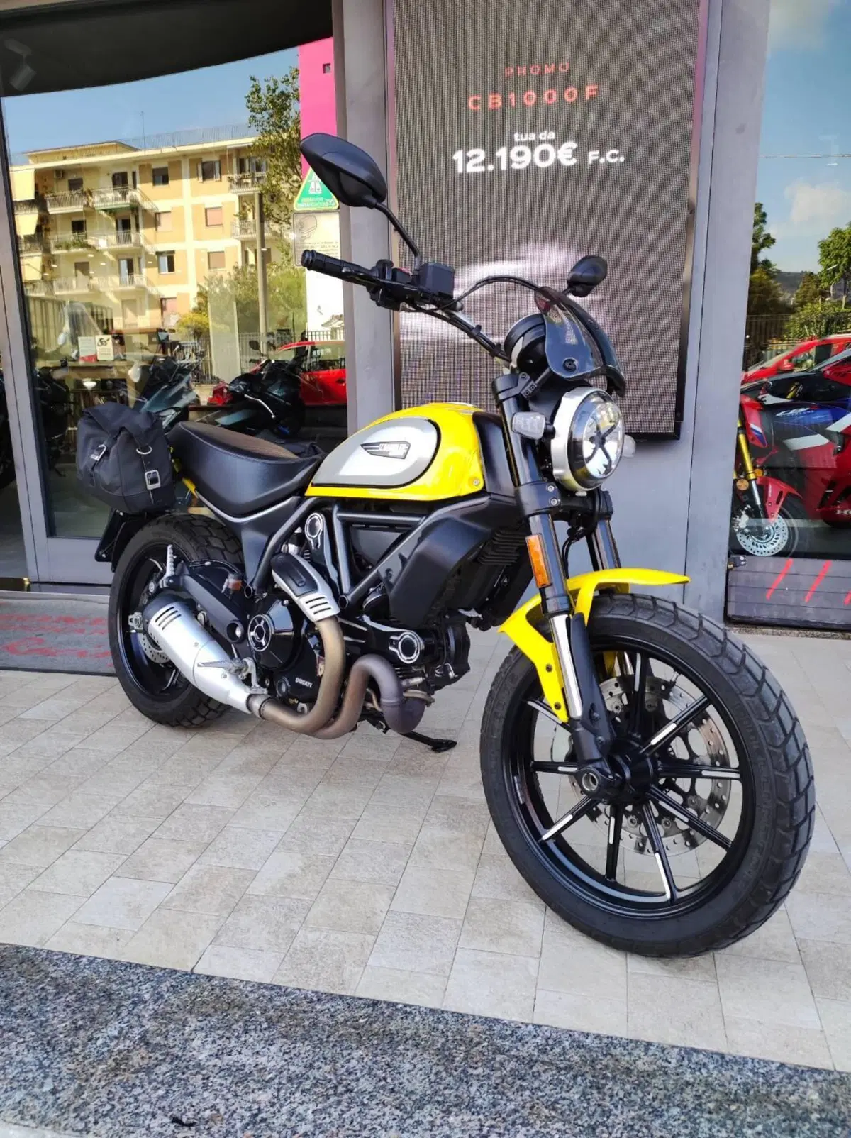 Ducati Scrambler 800 Icon (2023 - 24)