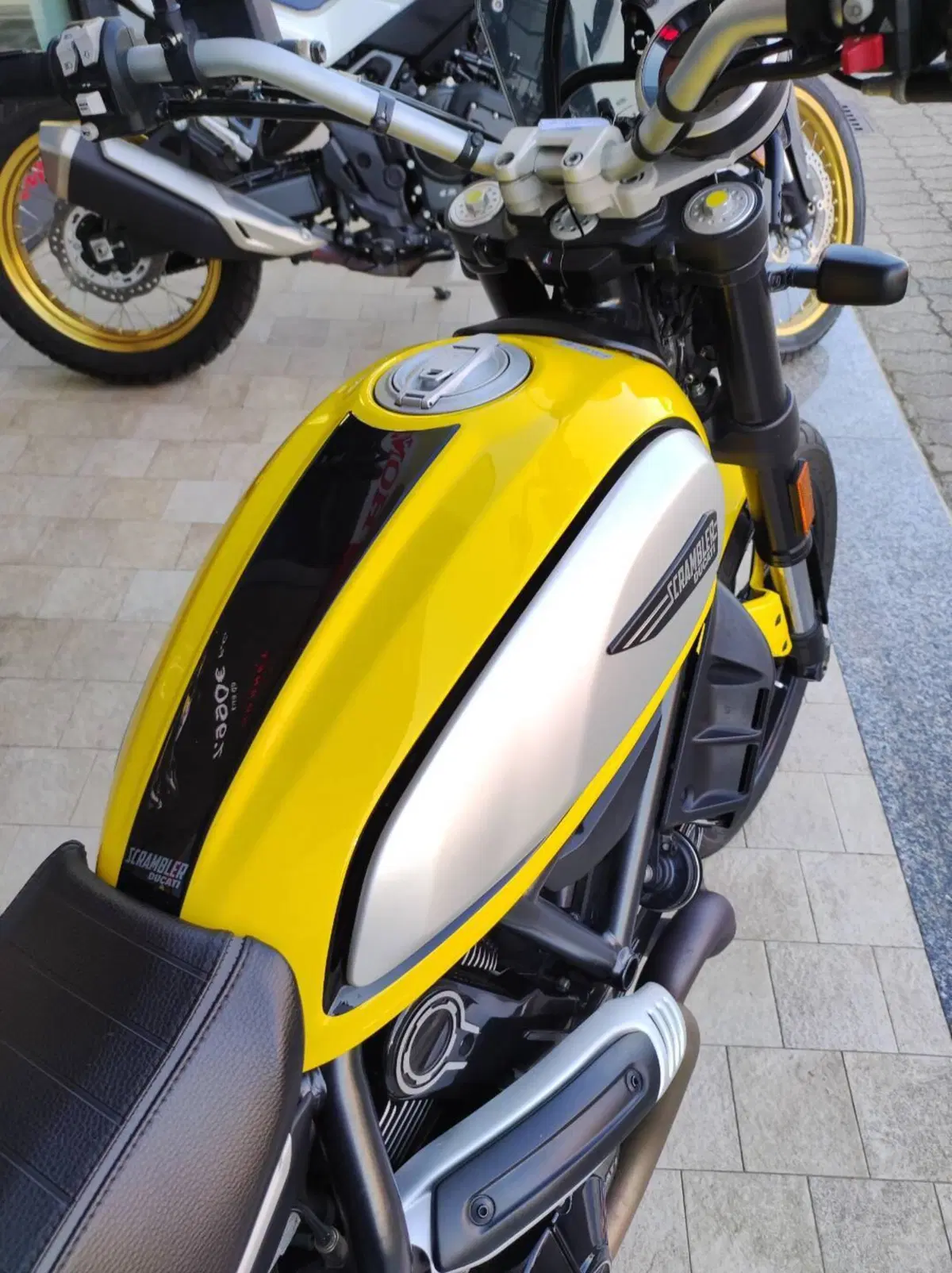 Ducati Scrambler 800 Icon (2023 - 24) (6)