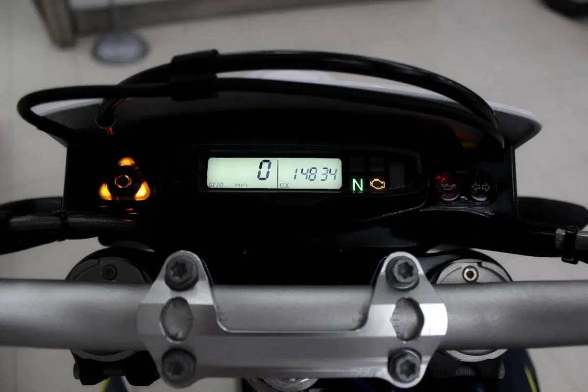 Husqvarna 701 Enduro (2023 - 25) (6)
