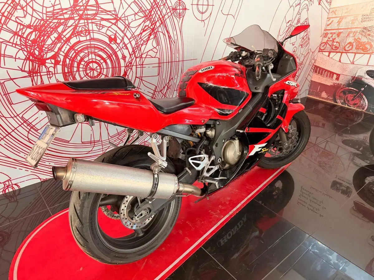 Honda CBR 600 F (2001 - 06) (3)