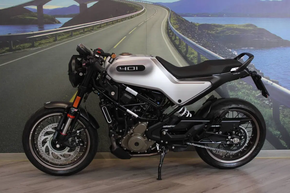 Husqvarna Vitpilen 401 (2021 - 23) (7)