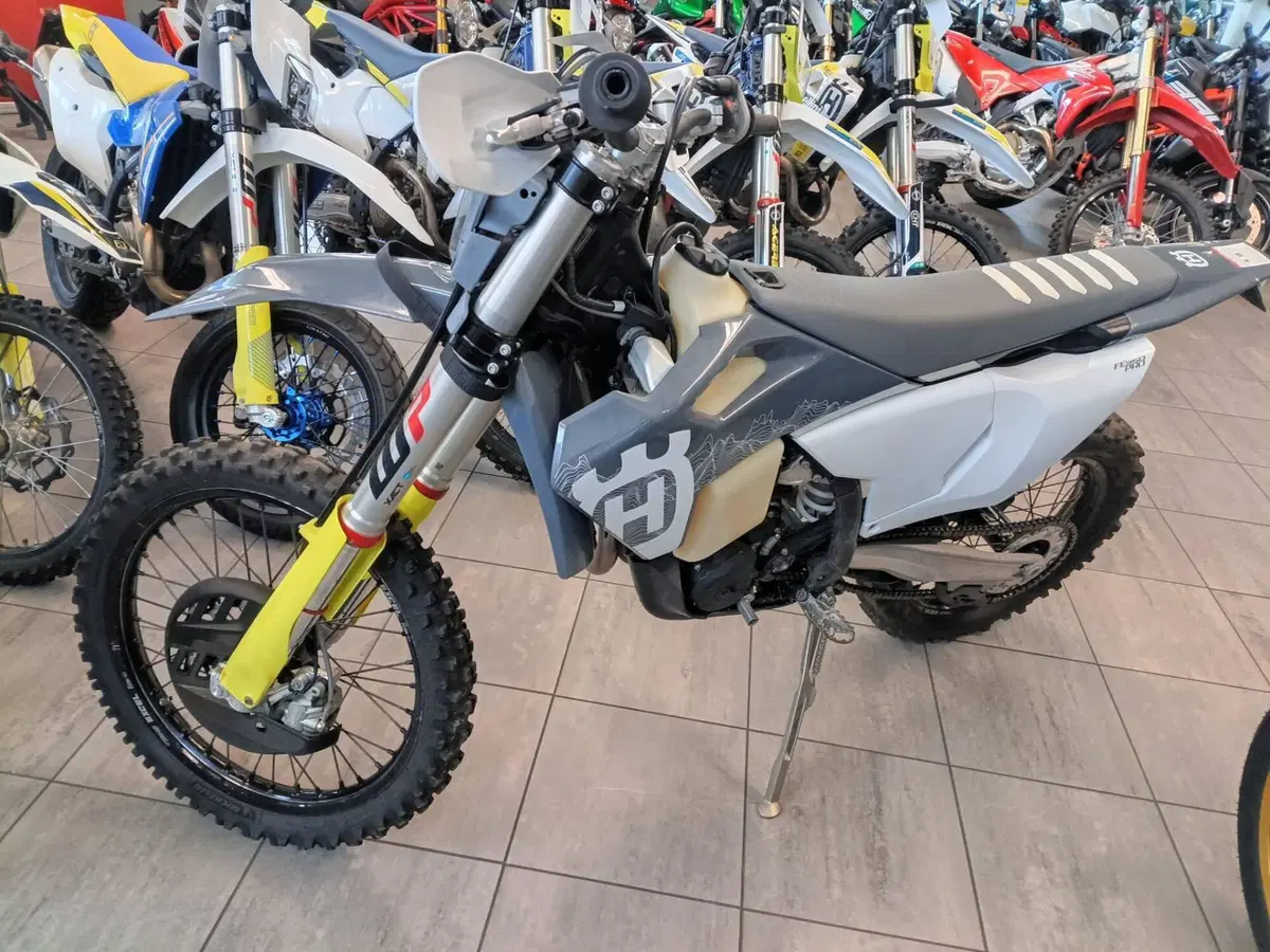 Husqvarna FE 350 Pro (2024) (2)