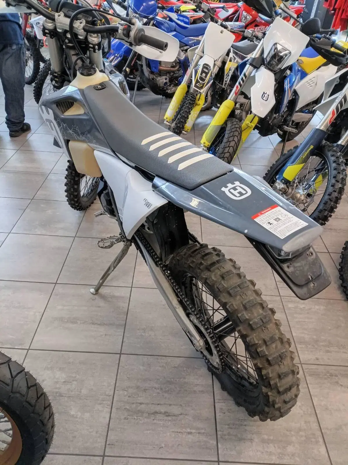 Husqvarna FE 350 Pro (2024) (3)