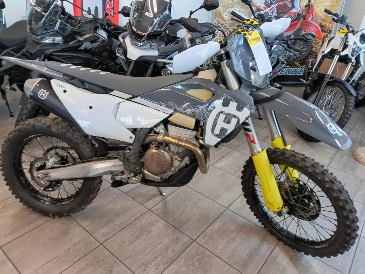 Husqvarna FE 350 Pro (2024) (5)