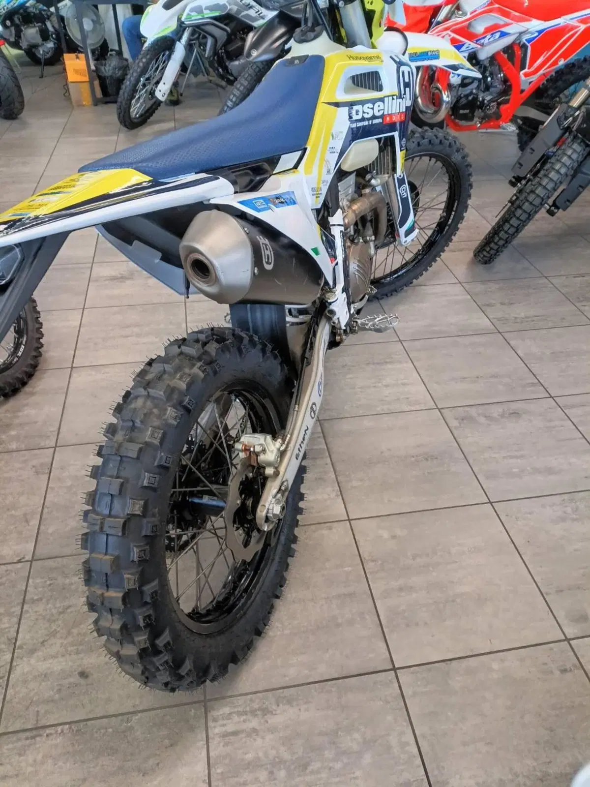 Husqvarna FE 350 (2024) (4)