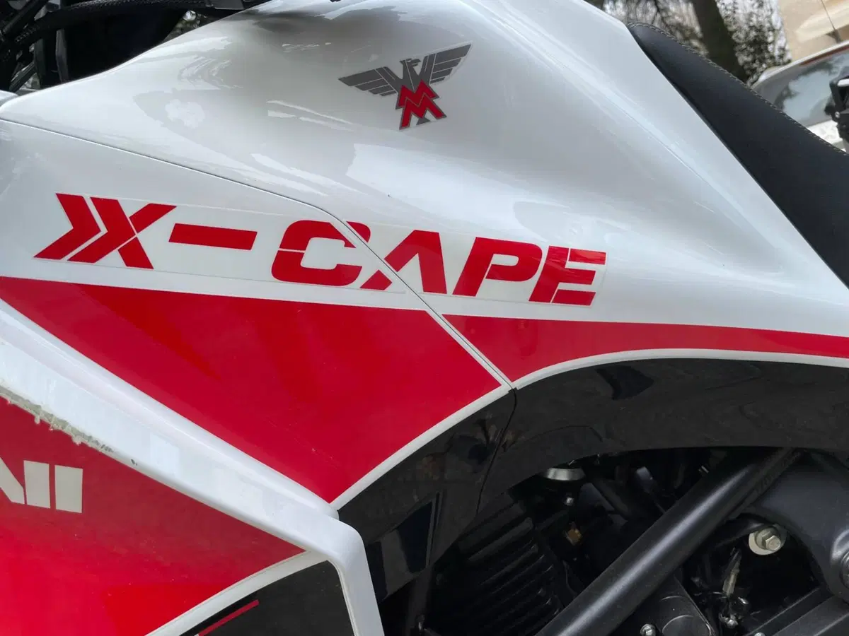 Moto Morini X-Cape 650 (2021 - 26) (16)