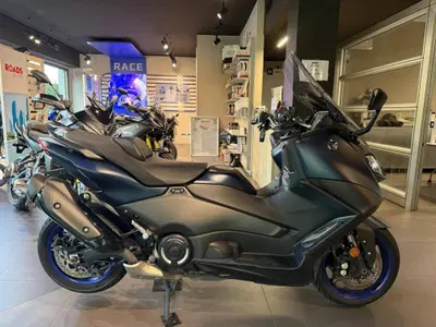 Yamaha T-Max 560 (2022 - 24) usata