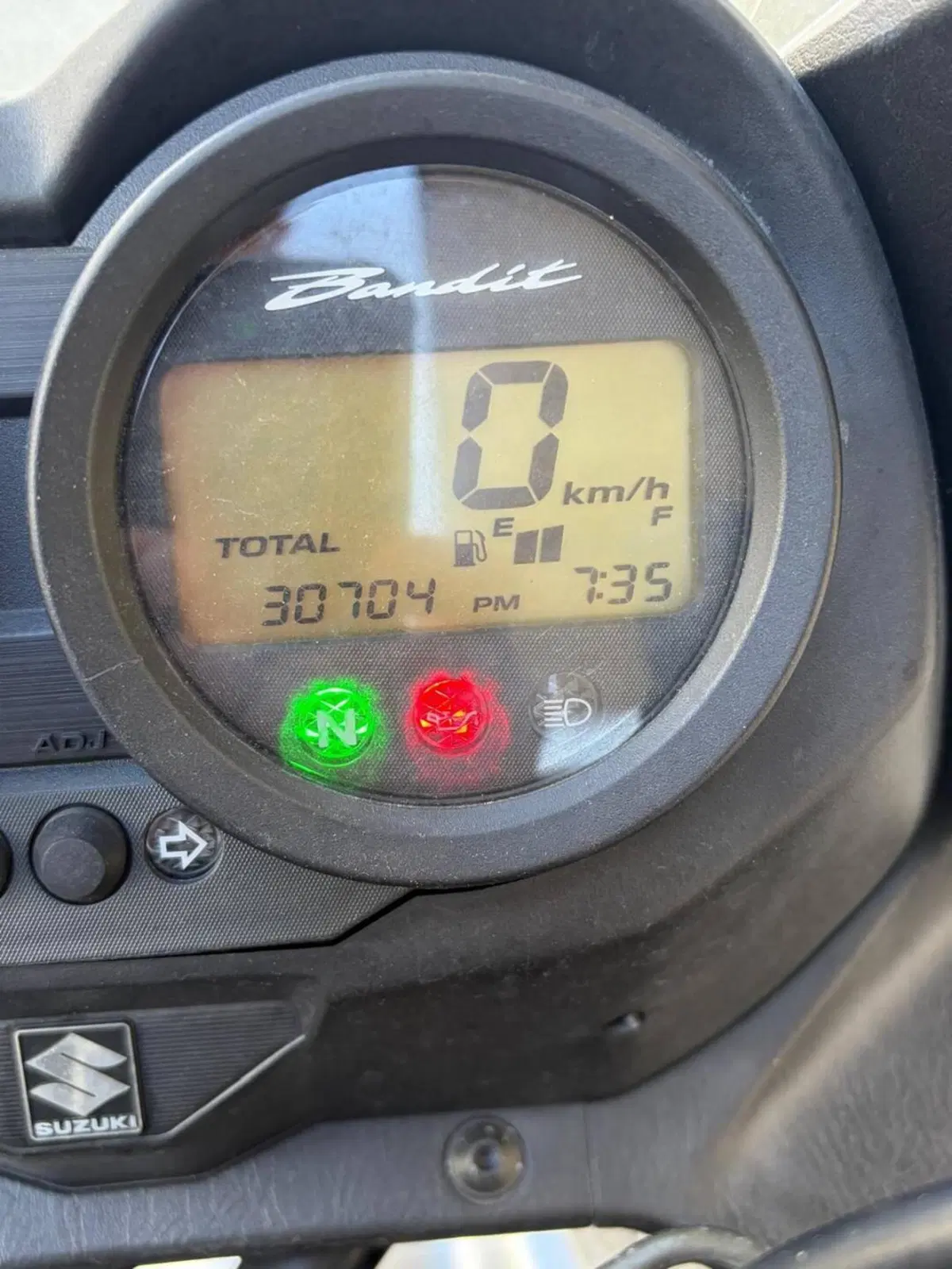 Suzuki GSF 650 Bandit S (2005 - 06) (4)
