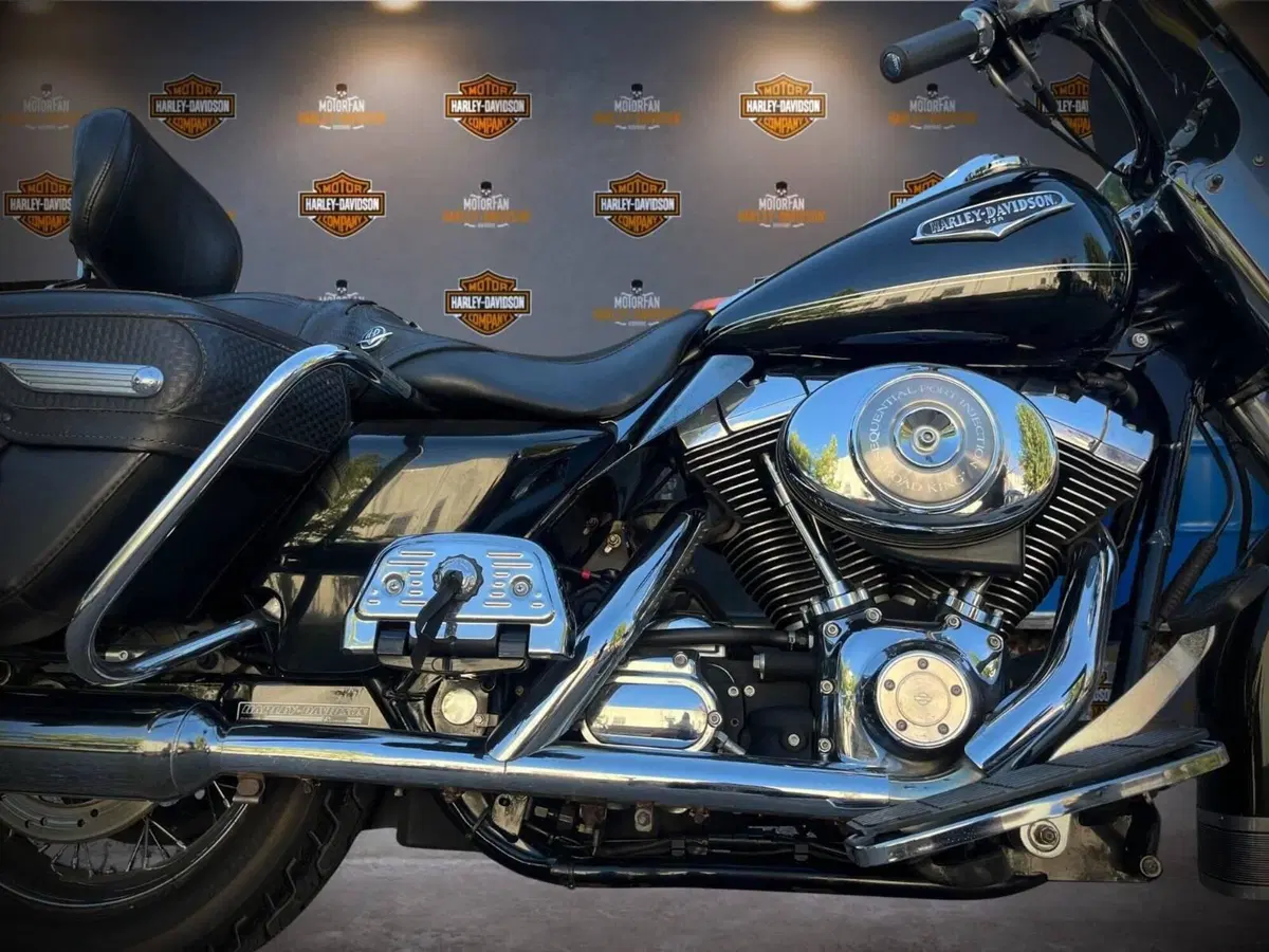 Harley-Davidson 1450 Road King Classic (2006 - 07) - FLHRCI (4)