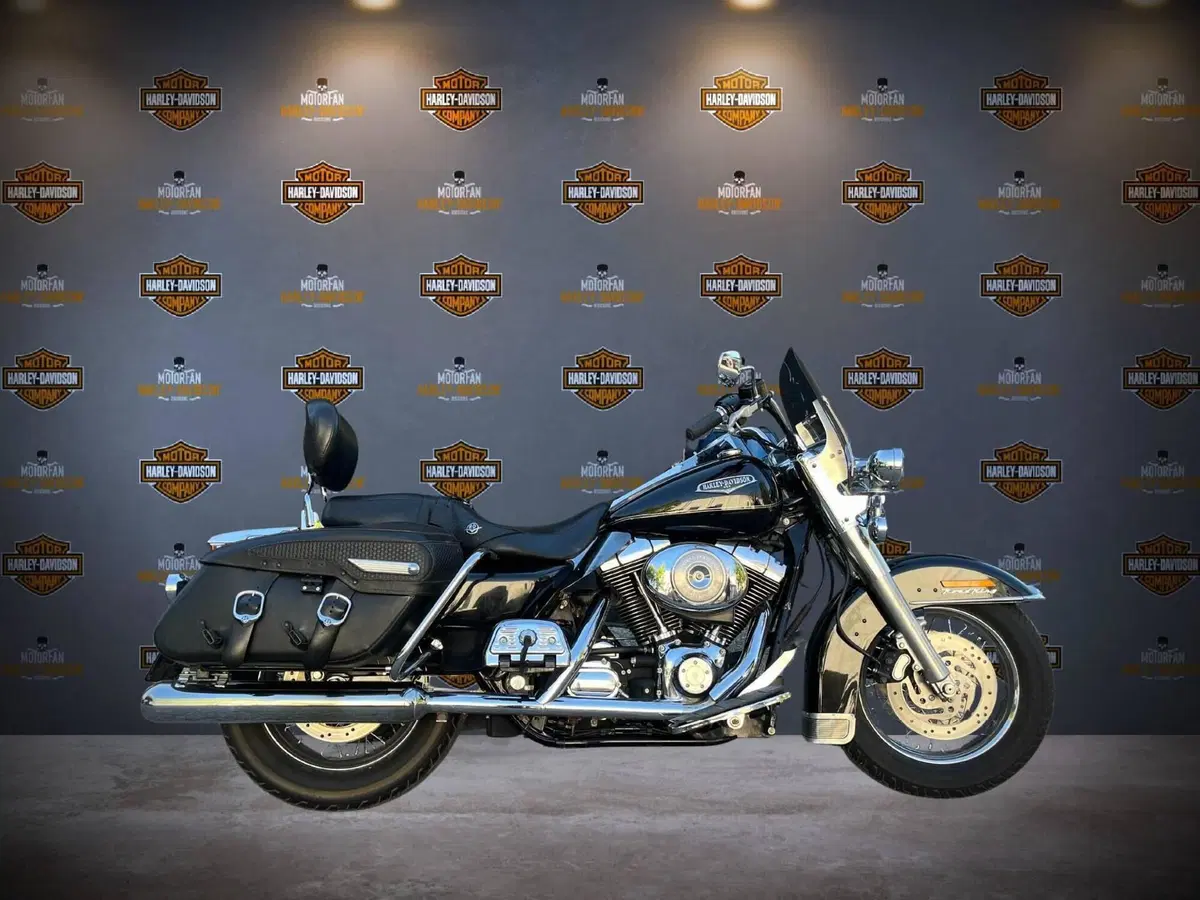 Harley-Davidson 1450 Road King Classic (2006 - 07) - FLHRCI
