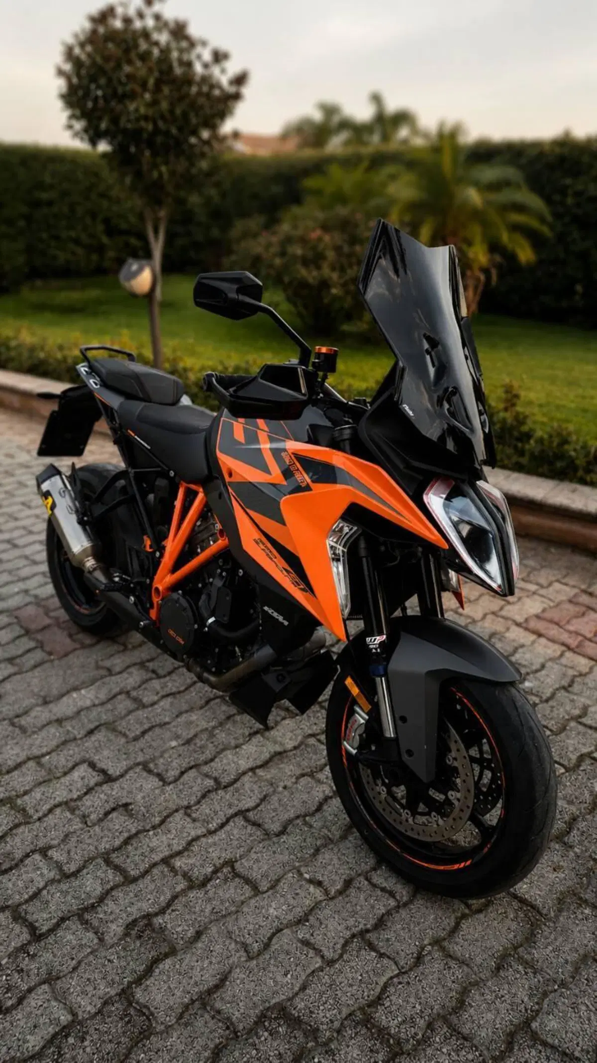 KTM 1290 Super Duke GT (2021 - 25) (6)