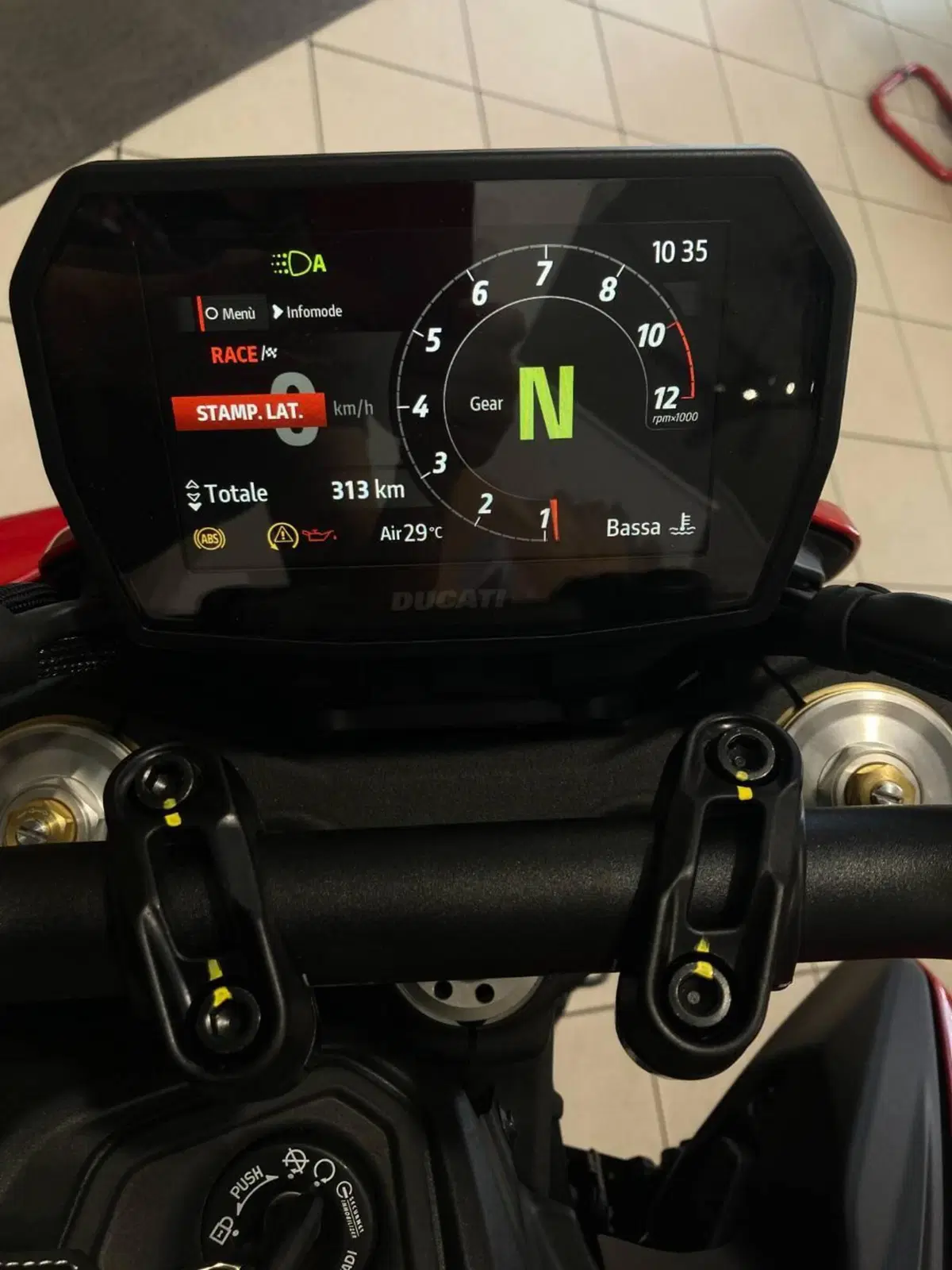 Ducati Hypermotard V2 (2026) (2)