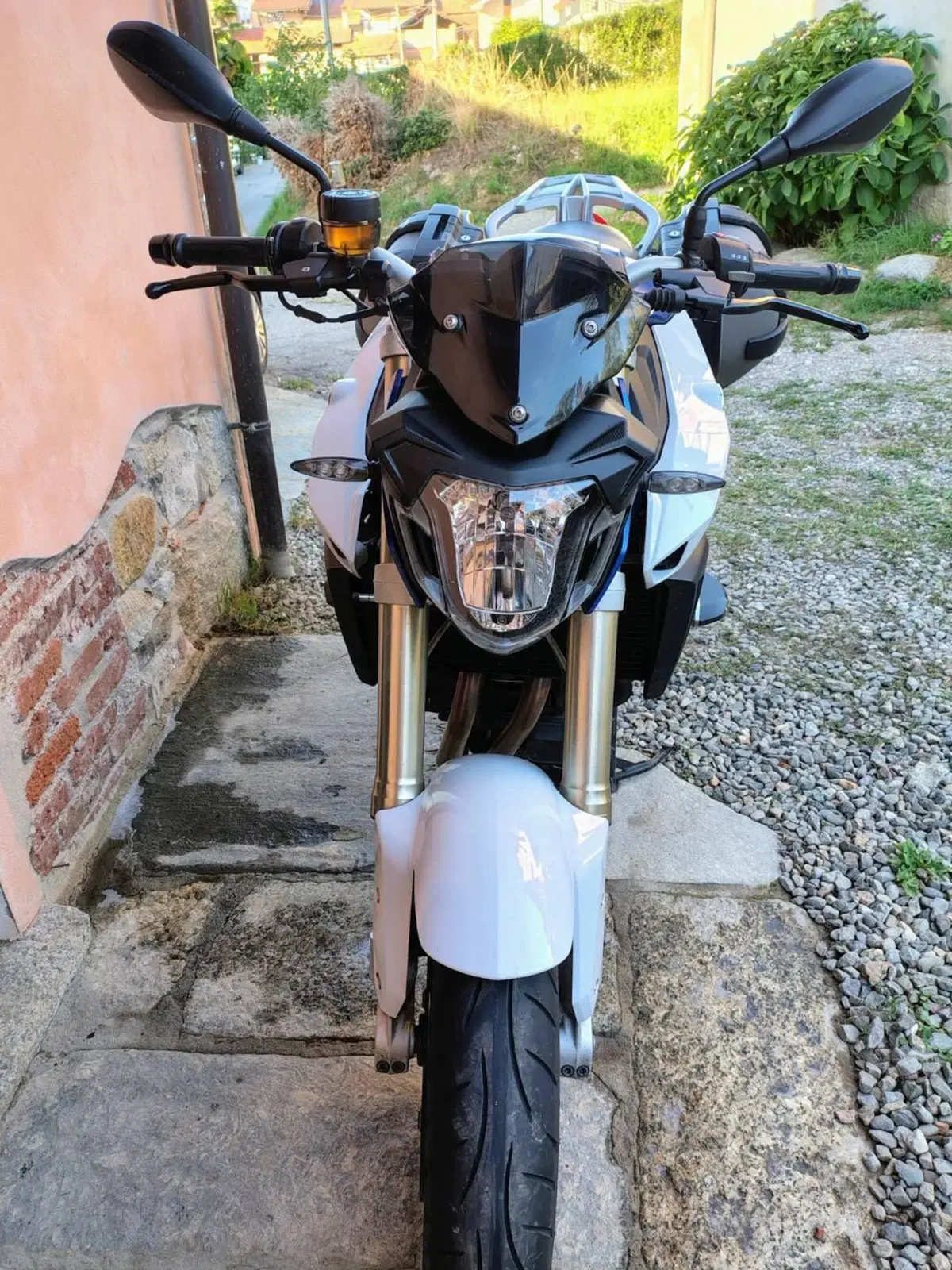 Bmw F 800 R (2015 - 16) (3)