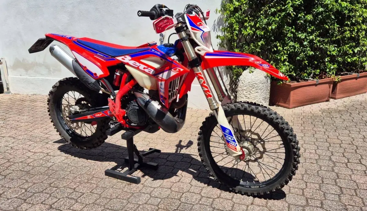 Betamotor RR 300 2T Enduro Racing (2021) (2)