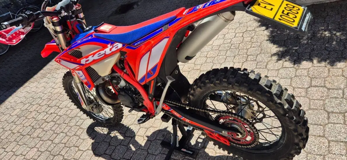 Betamotor RR 300 2T Enduro Racing (2021) (5)