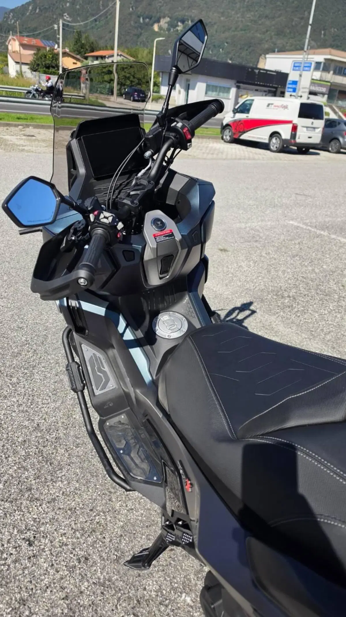 Voge SR450X (2026) (4)