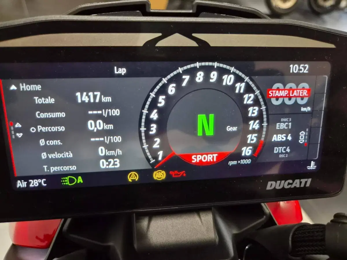 Ducati Streetfighter V4 (2025 - 26) (3)