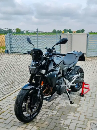 Bmw F 900 R (2025 - 27) usata