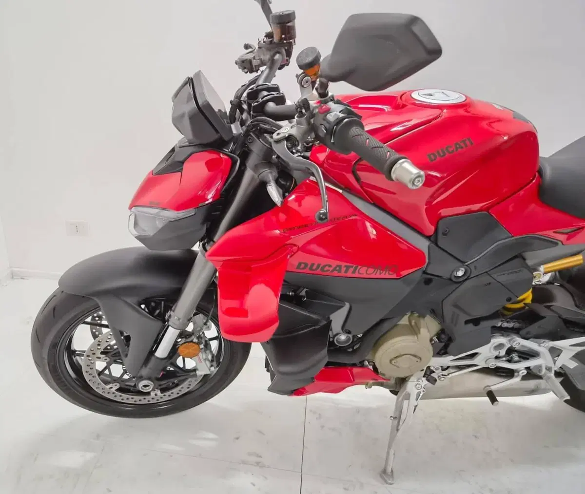 Ducati Streetfighter V4 (2025 - 26) (7)