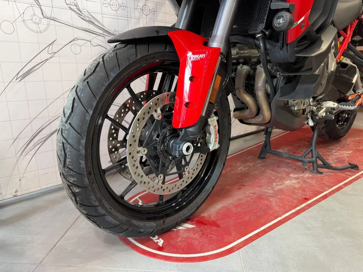 Ducati Multistrada V4 S (2021 - 24) (12)