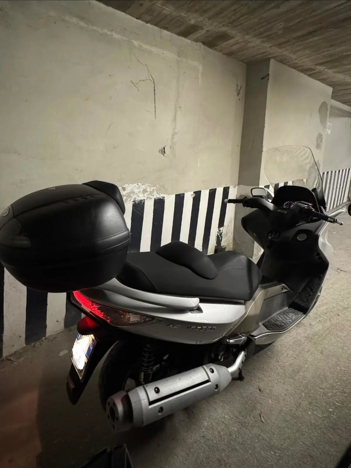 Kymco Xciting 250 (2005 - 06) (2)