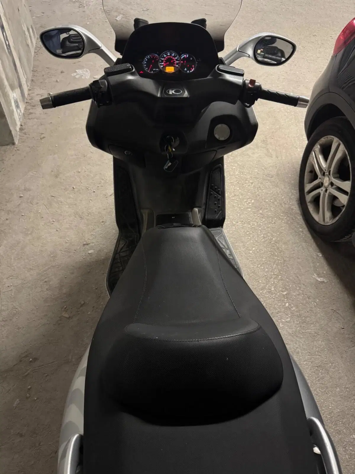 Kymco Xciting 250 (2005 - 06) (4)