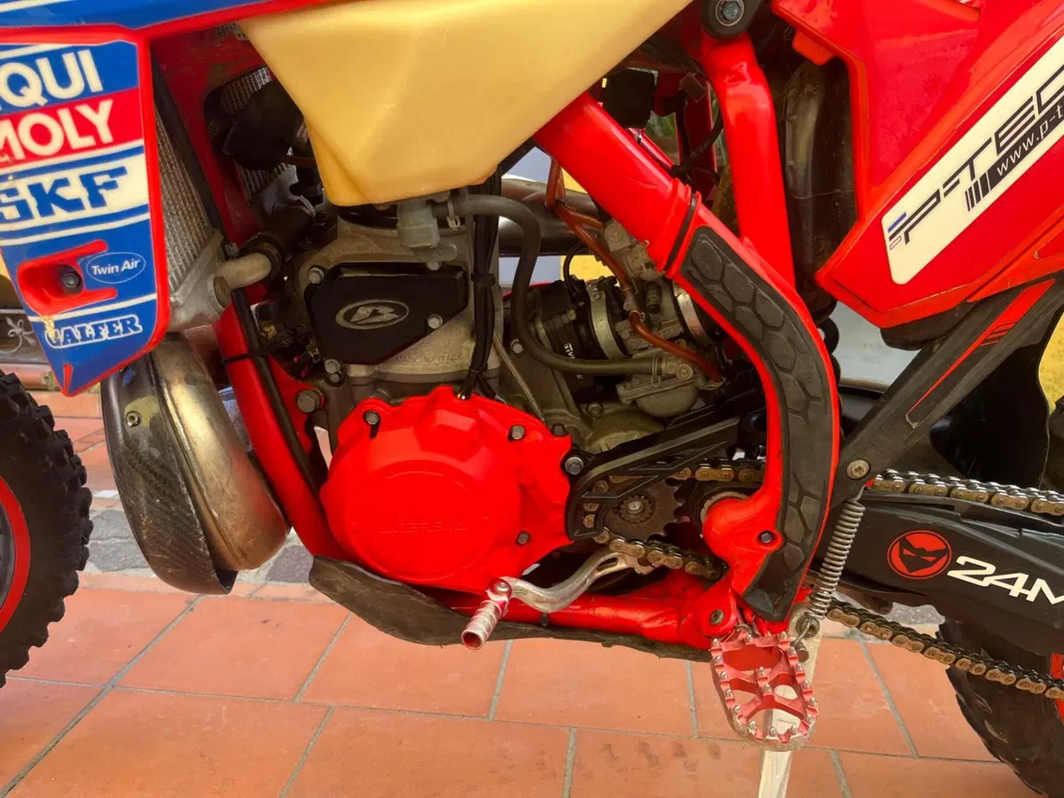 Betamotor RR 300 2T Enduro Racing (2020) (6)