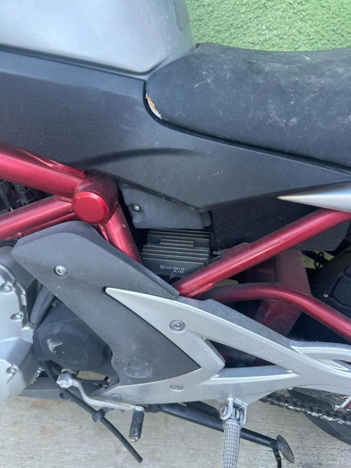 Kawasaki ER-6N (2006 - 09) (7)